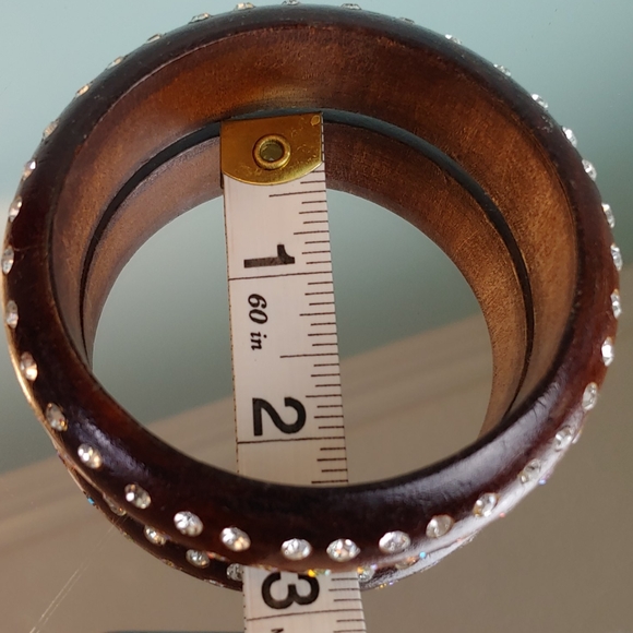 5/$20.⭐Wood bracelet bangle with - Picture 2 of 3